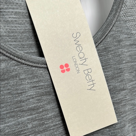 Sweaty Betty Gray Fitted Sleeveless Tank Top size large - Picture 3 of 6